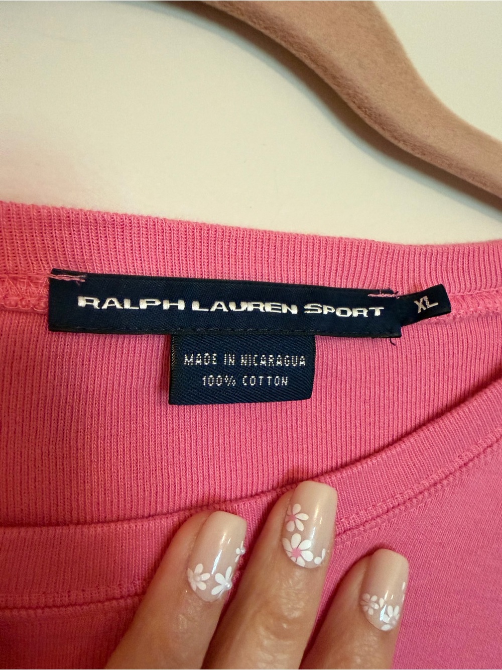 Vintage Ralph Lauren Women’s Bright Pink Long Sleeve Crewneck with Green Pony - Picture 4 of 5